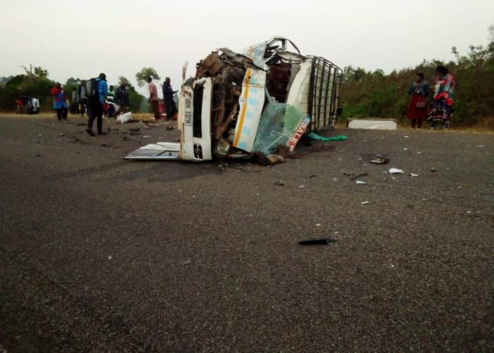 6 dead, 3 others injured in Ntungamo Accident